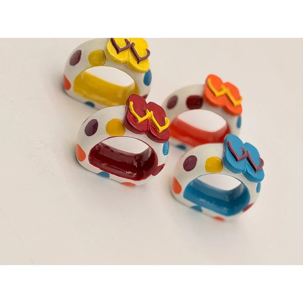 Vintage Style Flip Flop Napkin Rings Set of 4 Polka Dot Beach Summer Decor Multi